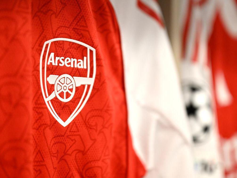 开云体育下载网页版-欧冠小组赛末轮风云:悬念迭起豪强竞逐直通名额?阿森纳和拜仁?