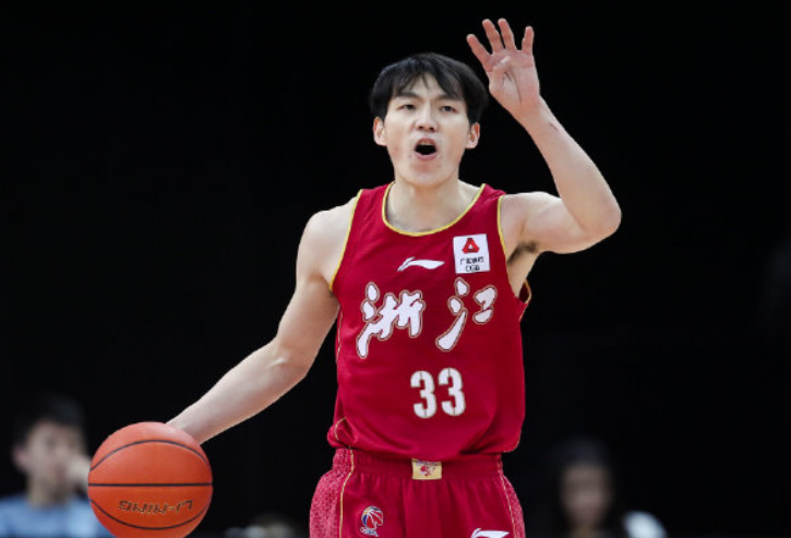 开云体育下载-CBA历史第4+现役第1！吴前1276三分超张庆鹏 将追西热力江