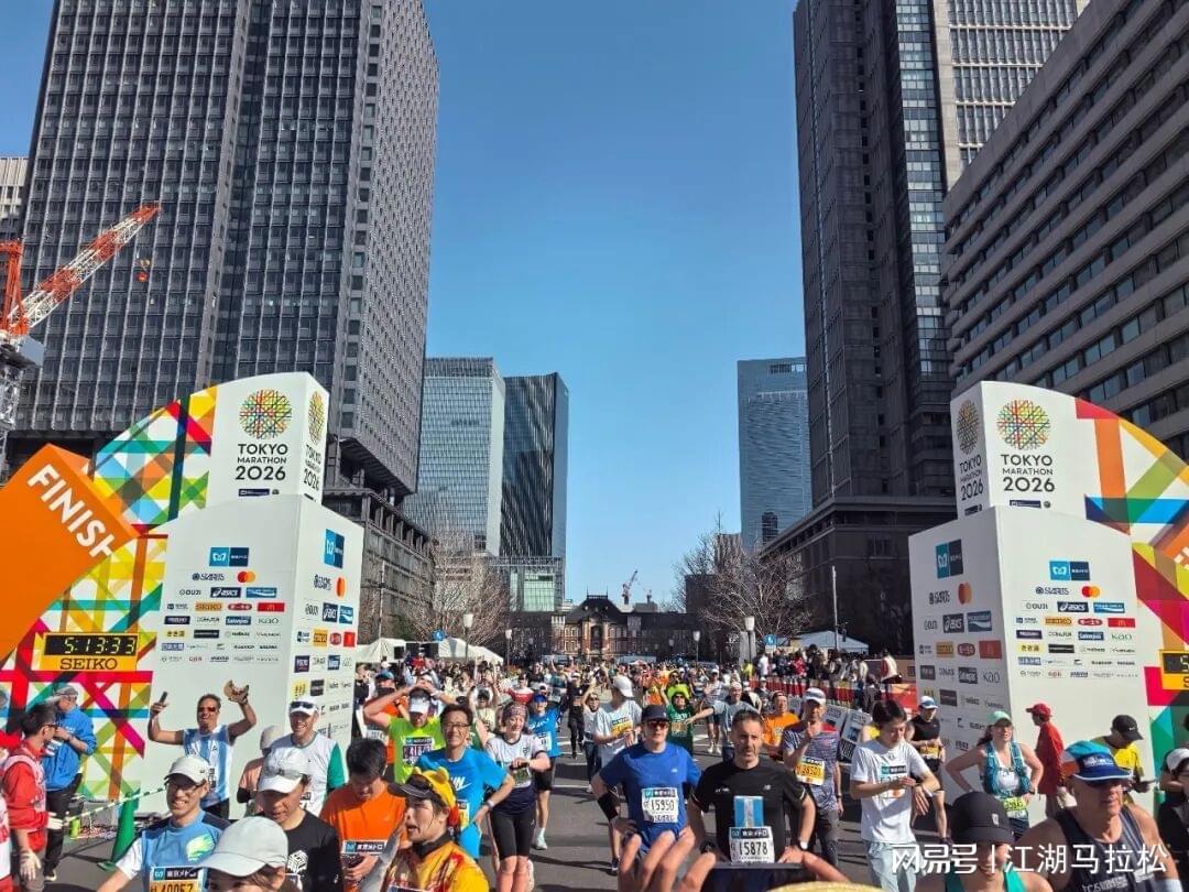 开云体育下载-就号码布!东京马拉松这大满贯吃相也太难看了吧
